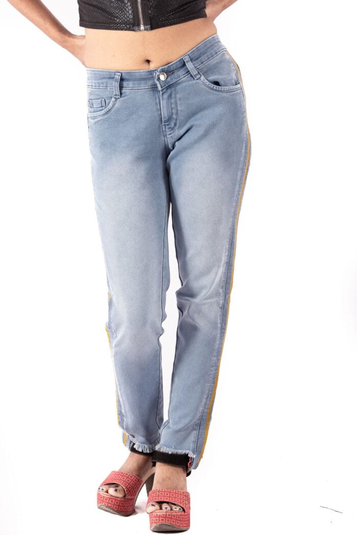 Side-line mid-waist jeans